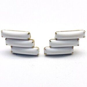Vintage Stacked Milk Glass Bead Earrings Gold Tone Screw Back Classic Career